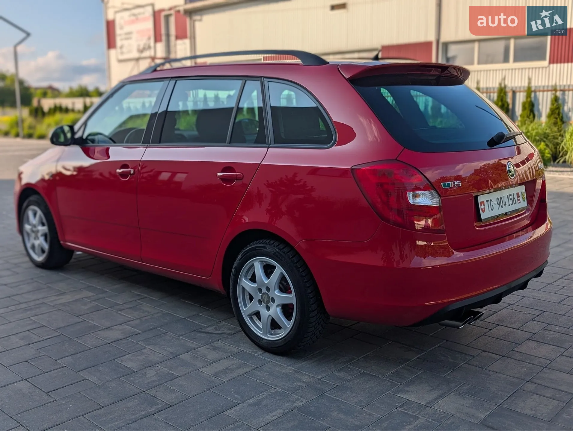 2011 Skoda Fabia - мініатюра 16