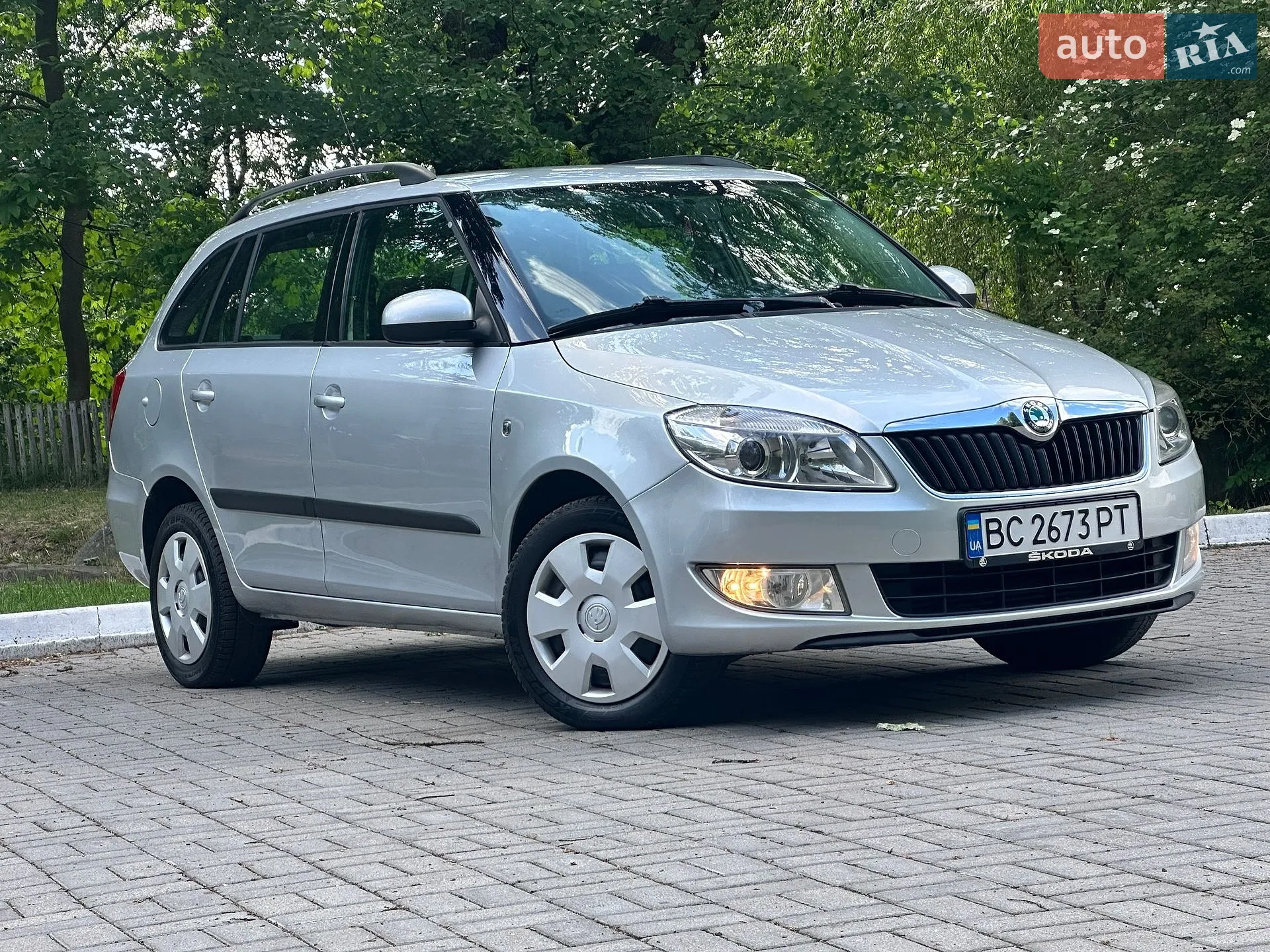 2010 Skoda Fabia - мініатюра 9