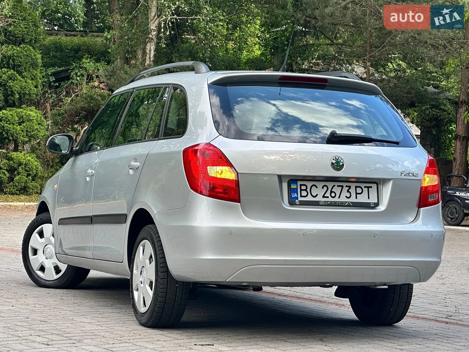 2010 Skoda Fabia - мініатюра 54