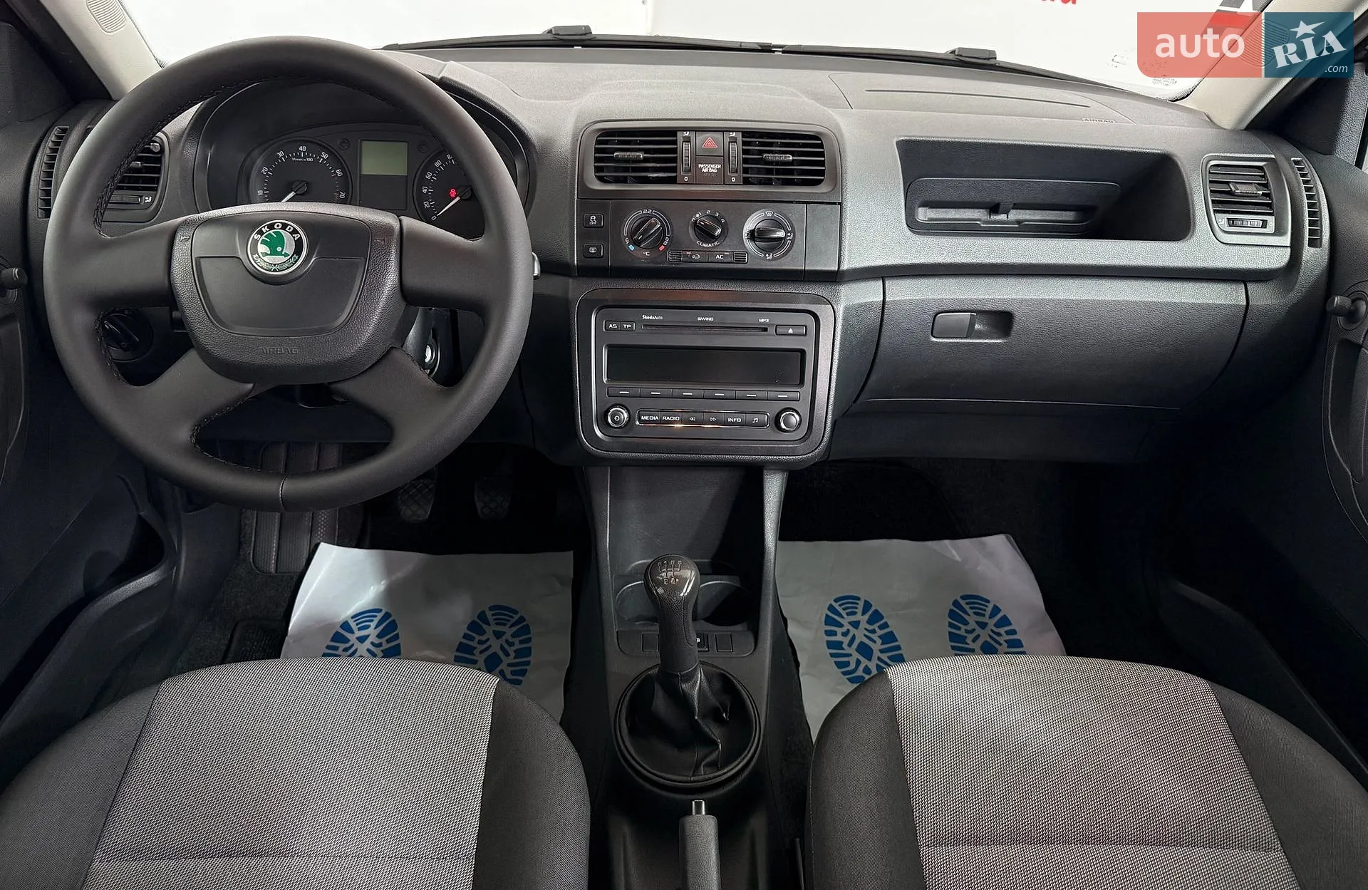 2010 Skoda Fabia - мініатюра 10