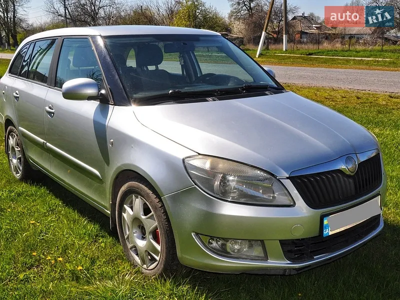 Skoda Fabia 2011 VIN TMBEC25J4C3023407 фото оголошення 13 з 48
