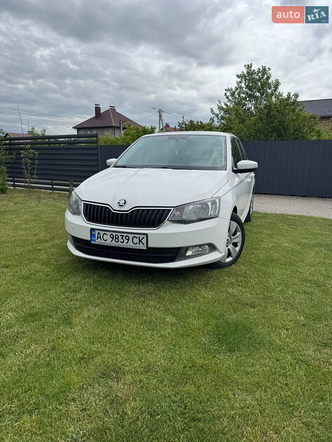 2016 Skoda Fabia - мініатюра 2