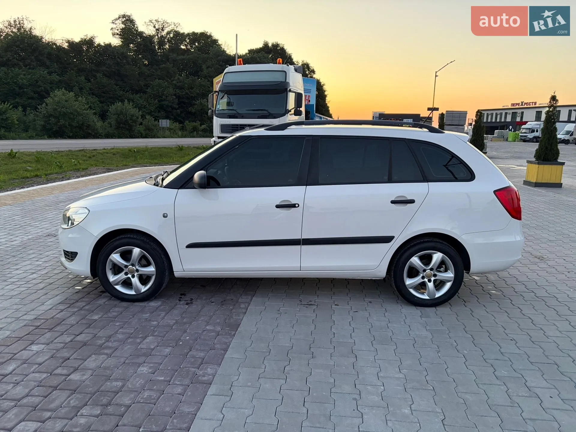 2012 Skoda Fabia - мініатюра 13