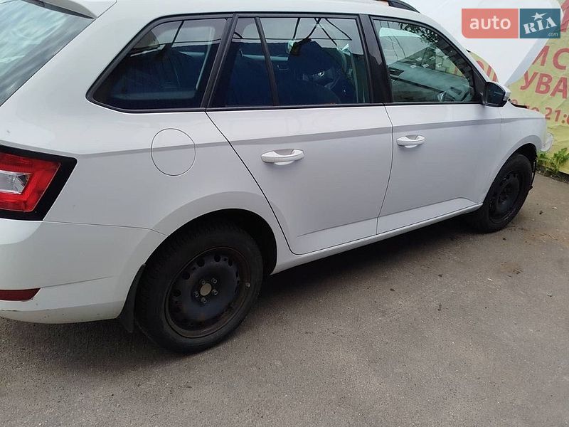2021 Skoda Fabia, VIN TMBJP6NJXNB500022:plate — фото 1 (autoria)