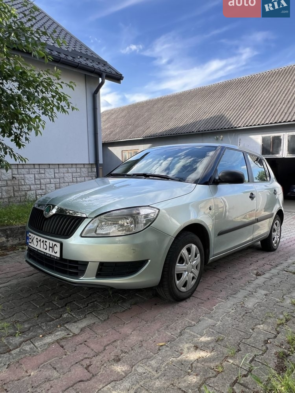 2010 Skoda Fabia - мініатюра 18