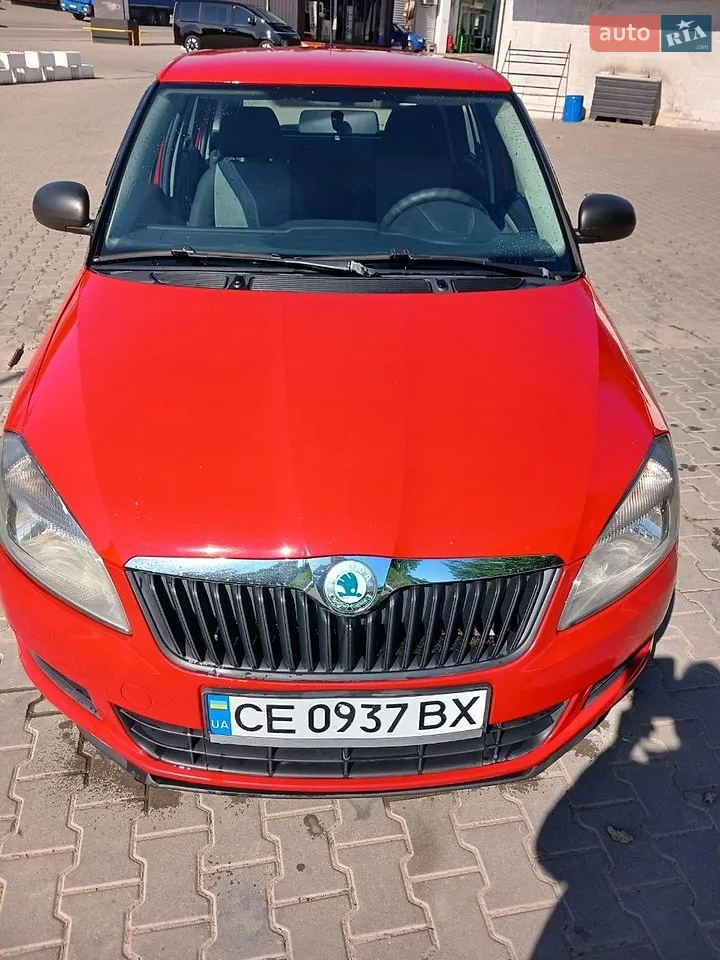 2011 Skoda Fabia - мініатюра 16