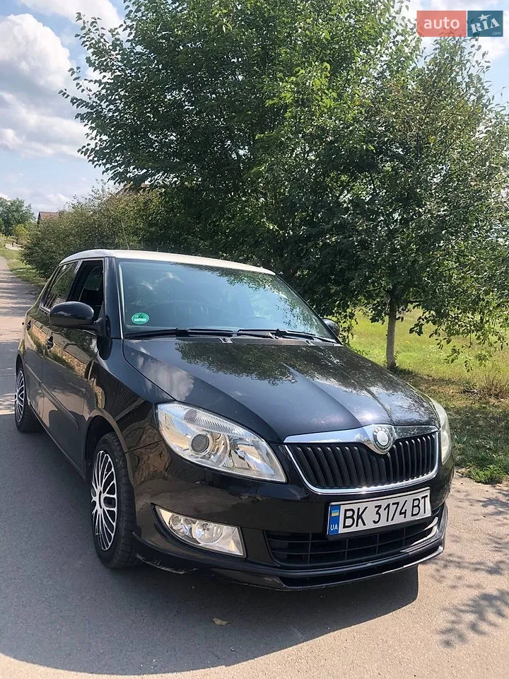 2011 Skoda Fabia - мініатюра 25
