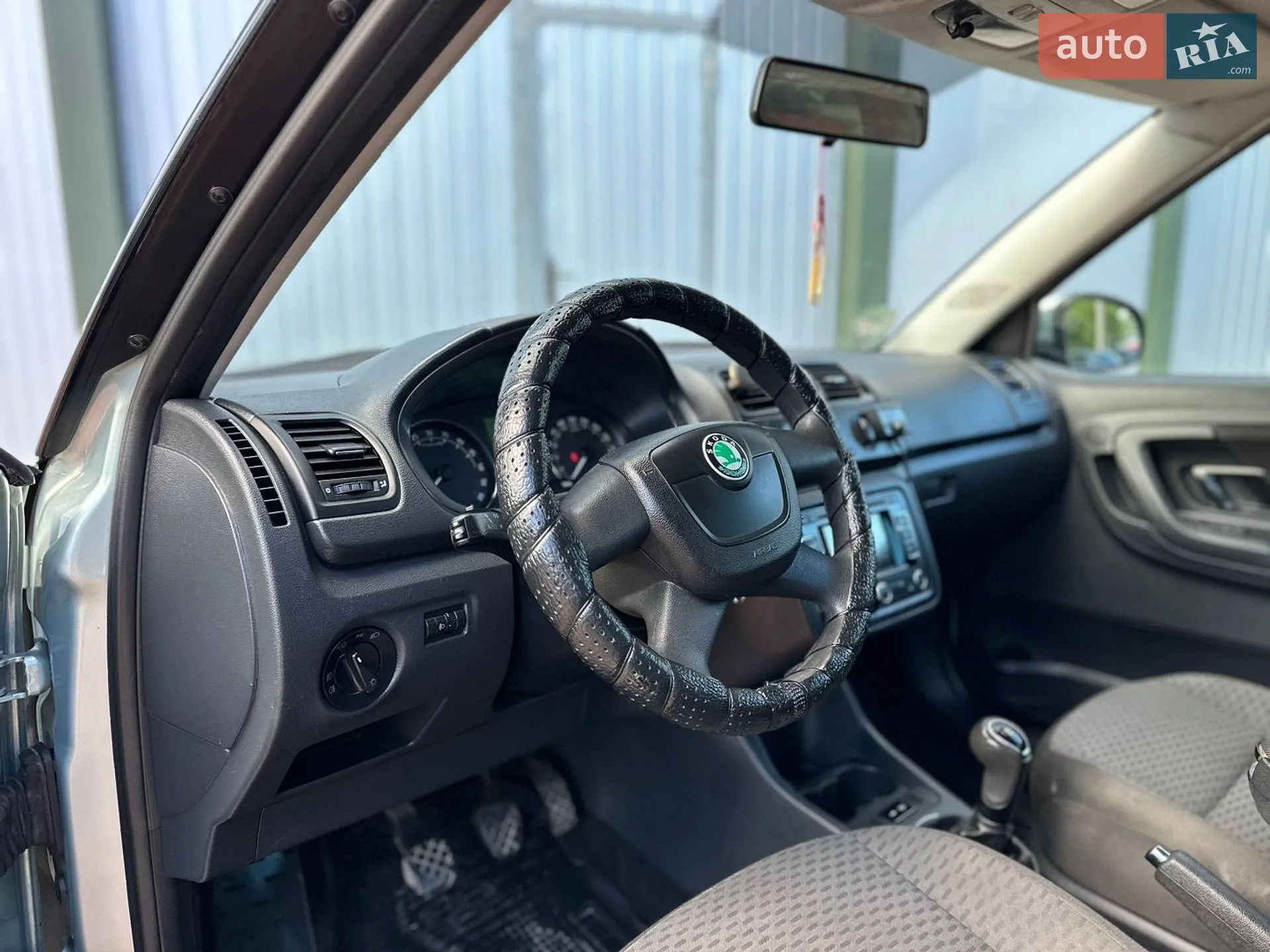 2011 Skoda Fabia - мініатюра 37