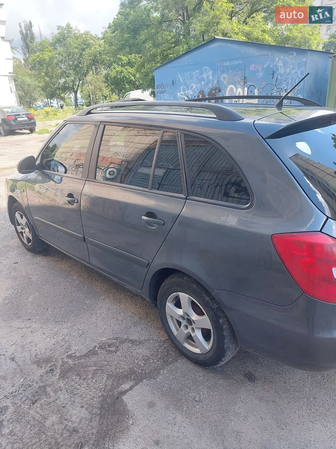 2011 Skoda Fabia - мініатюра 4
