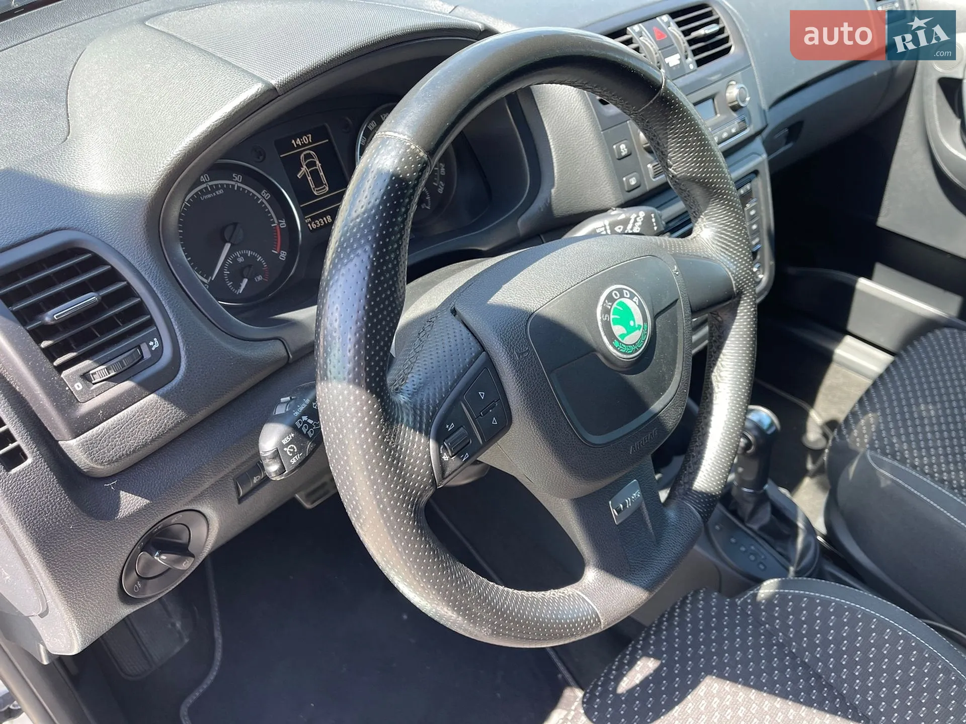 2012 Skoda Fabia - мініатюра 15