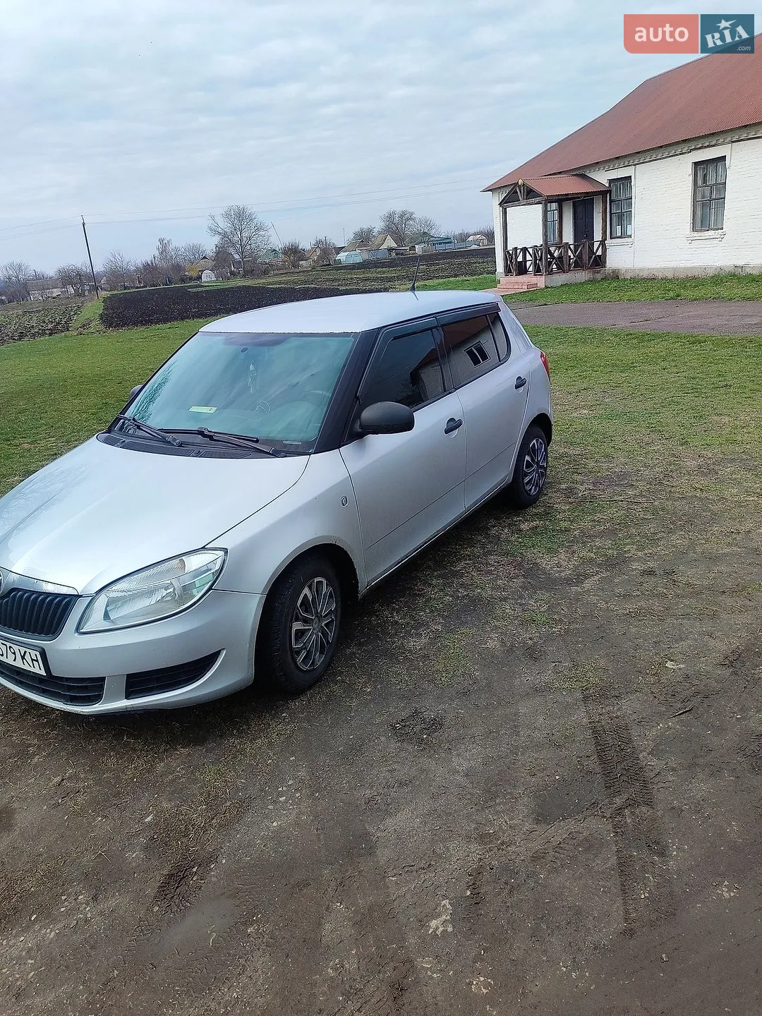2012 Skoda Fabia - мініатюра 2