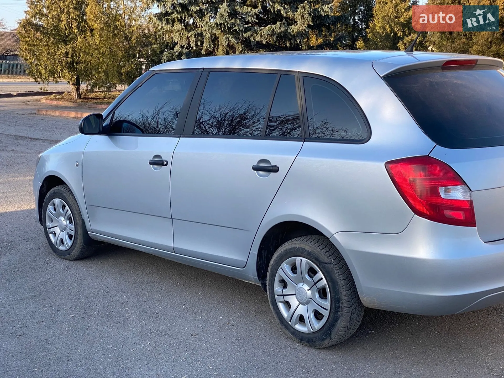 2012 Skoda Fabia - мініатюра 4