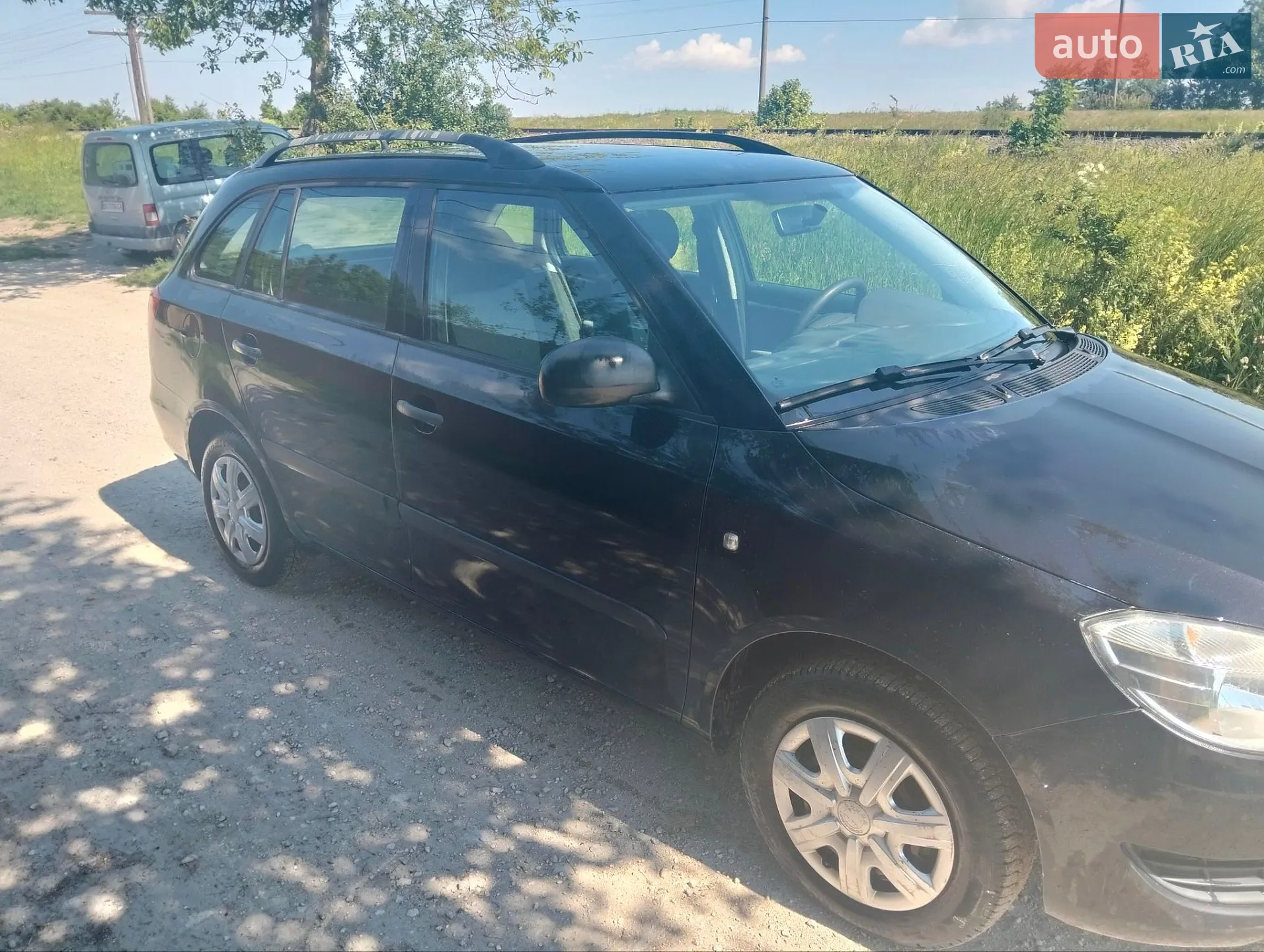 2011 Skoda Fabia - мініатюра 3