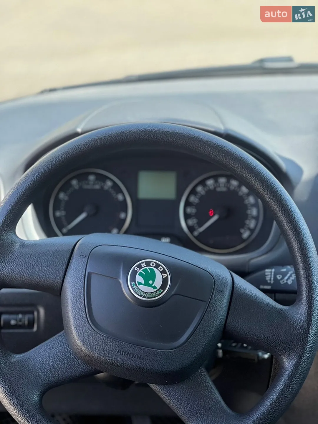 2011 Skoda Fabia - мініатюра 14