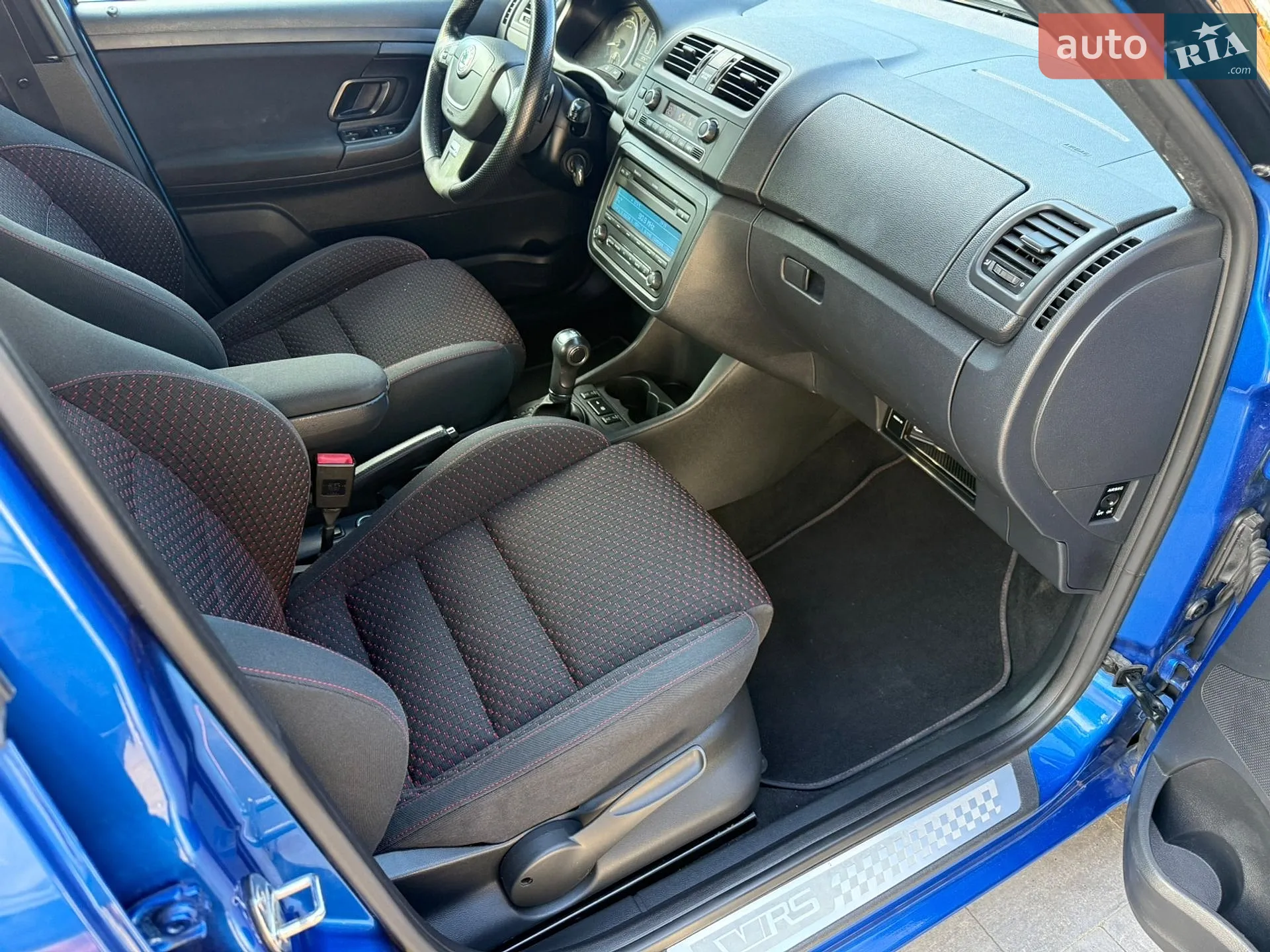 2011 Skoda Fabia - мініатюра 14