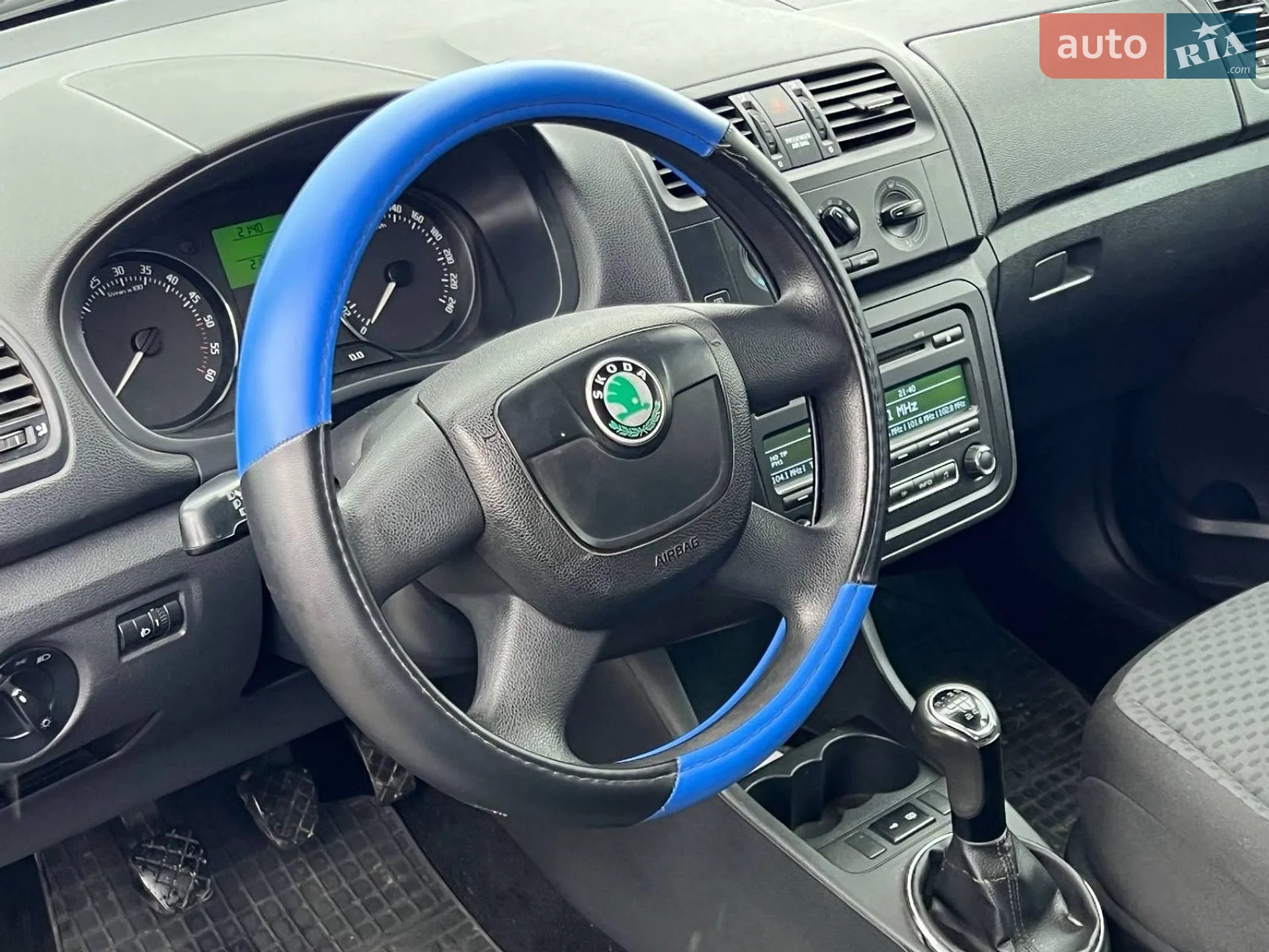 2011 Skoda Fabia - мініатюра 16