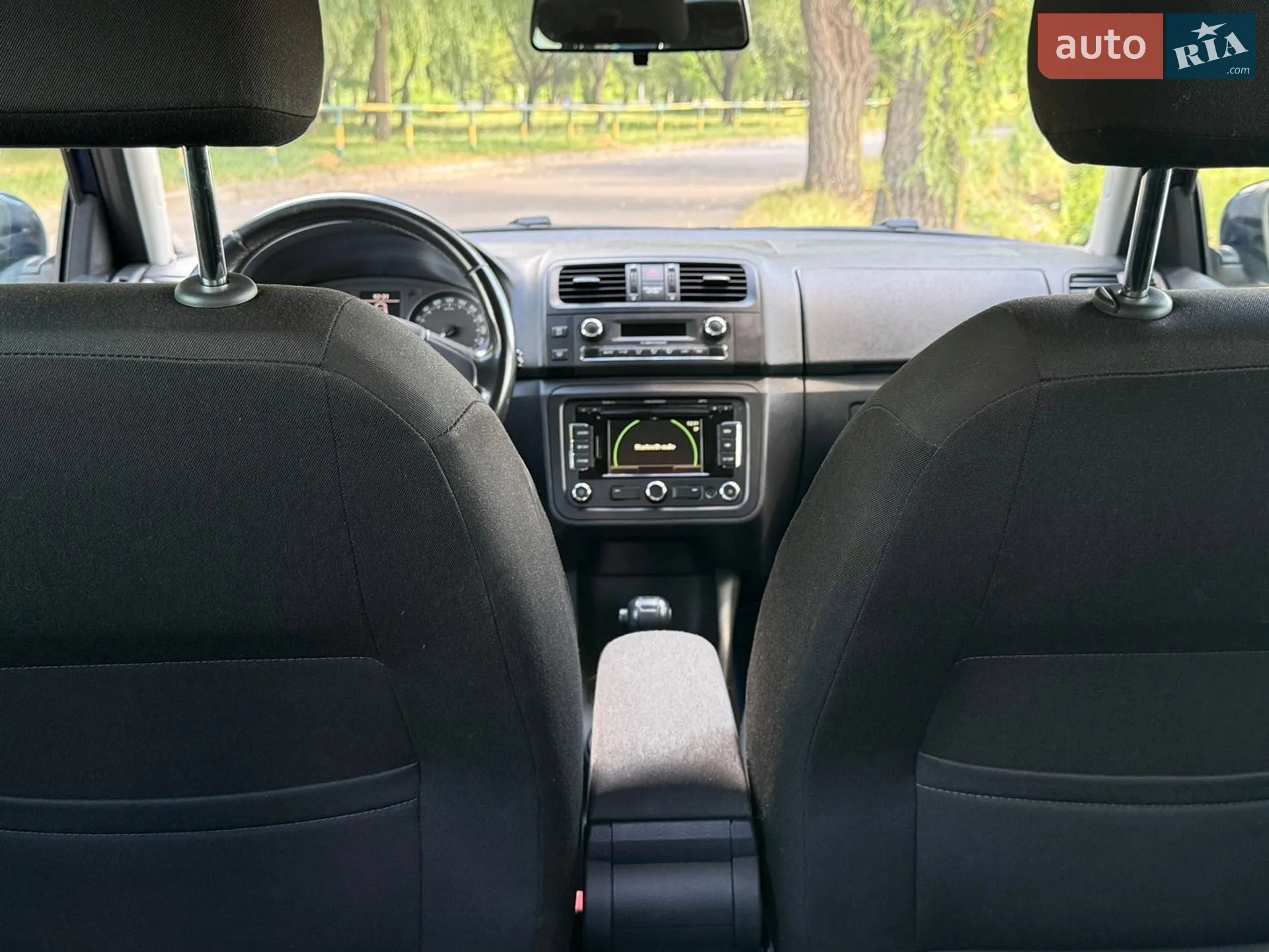2011 Skoda Fabia - мініатюра 13