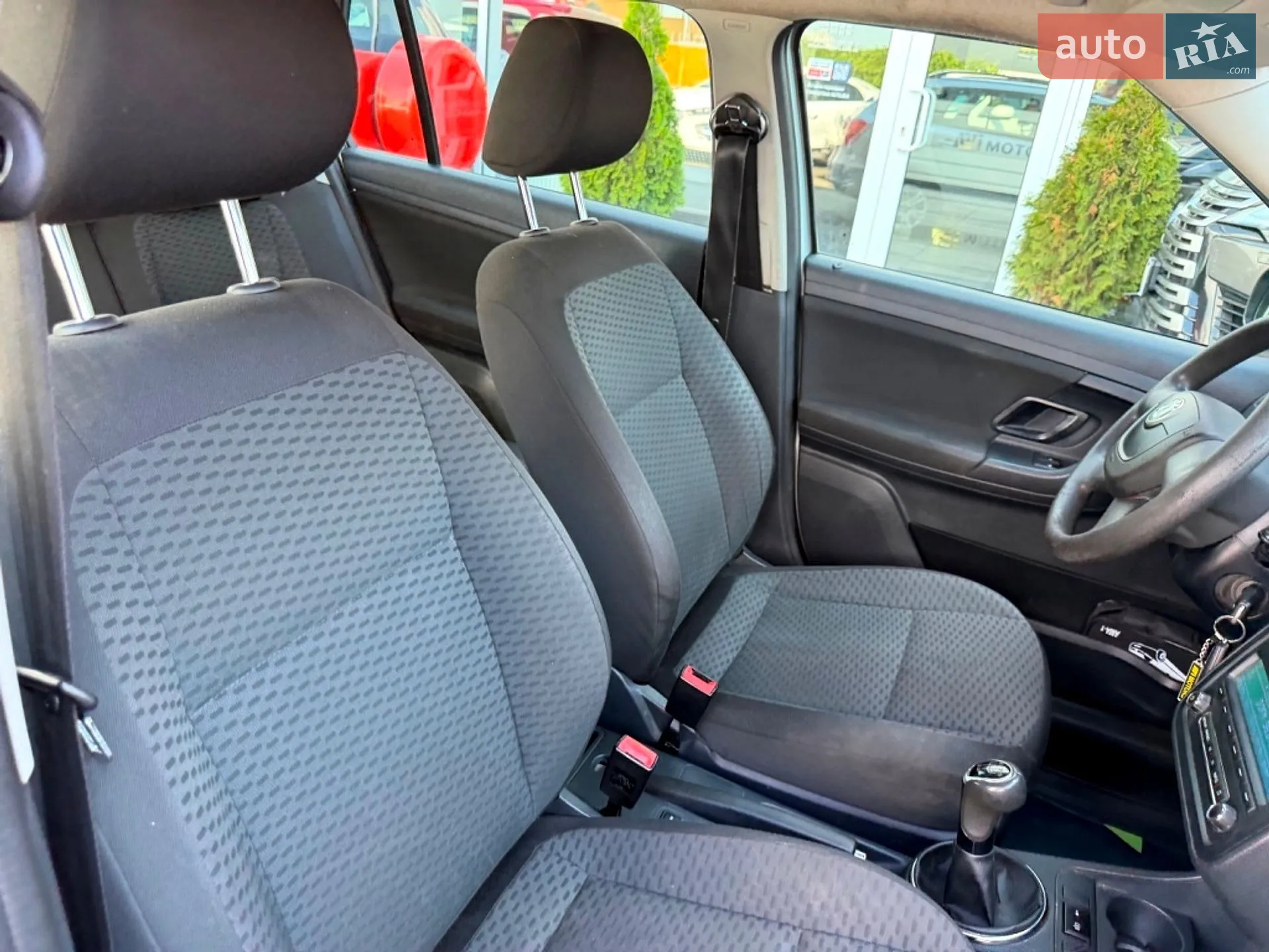 2012 Skoda Fabia - мініатюра 43