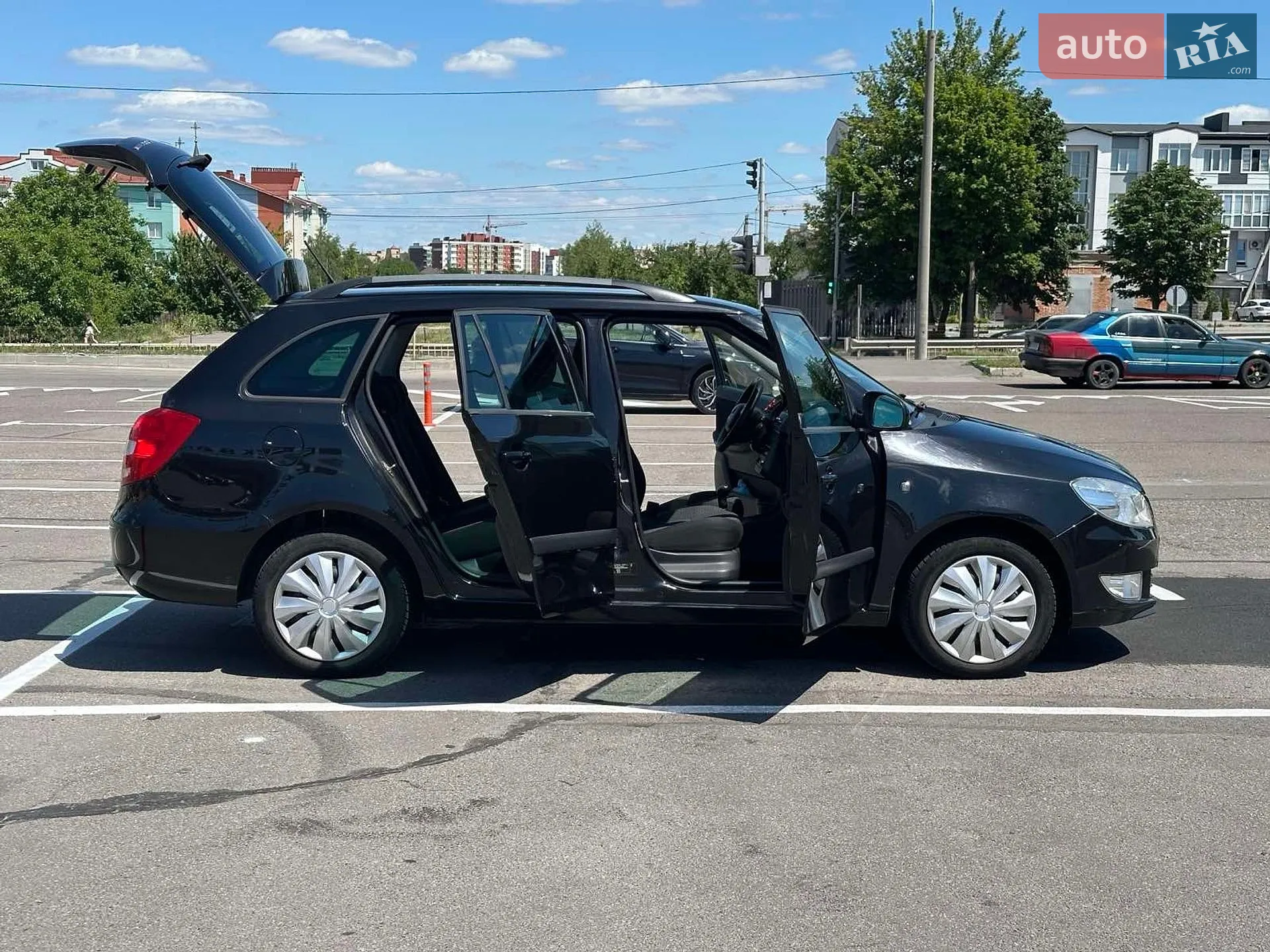2011 Skoda Fabia - мініатюра 6