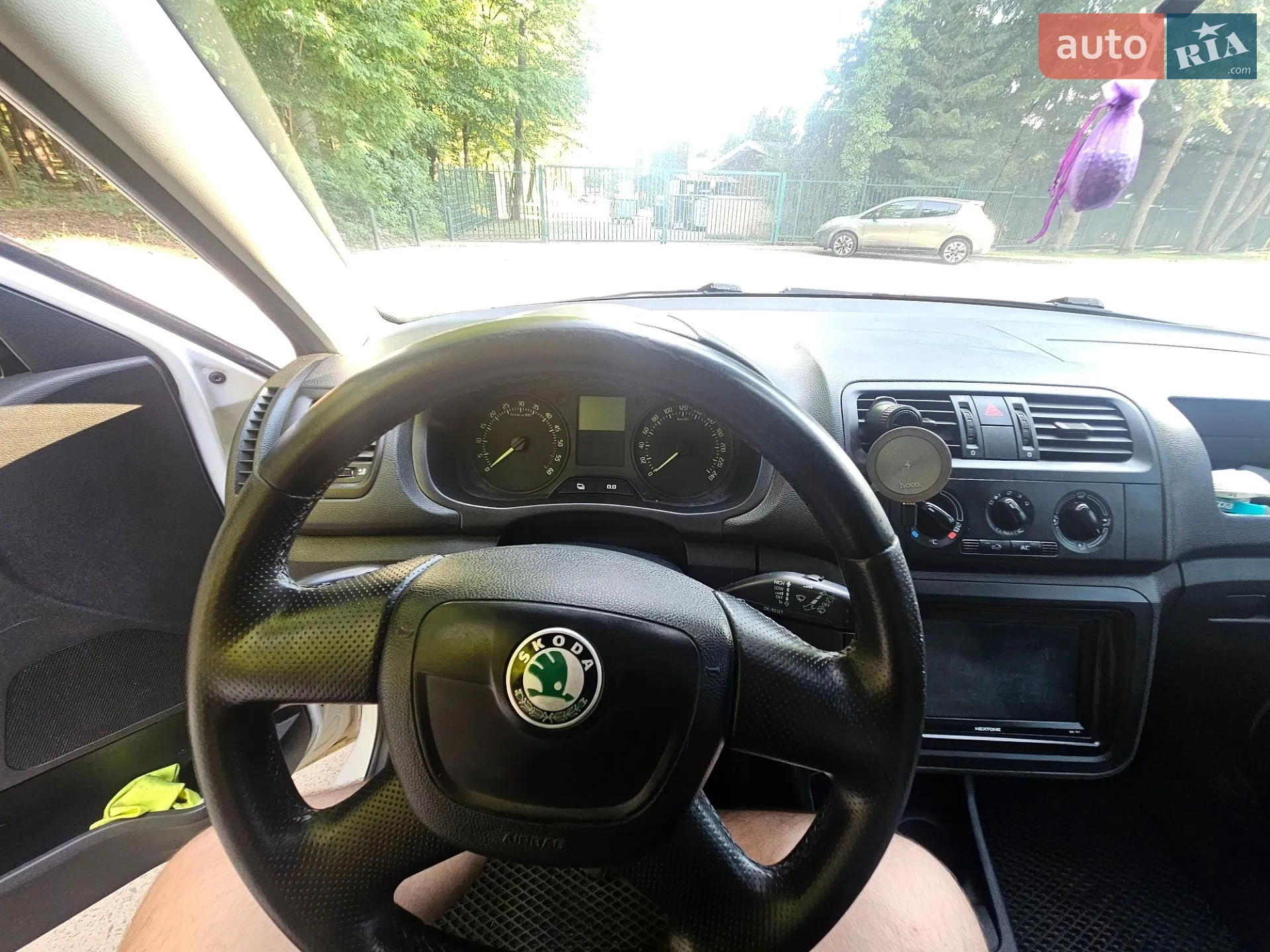 2010 Skoda Fabia - мініатюра 21