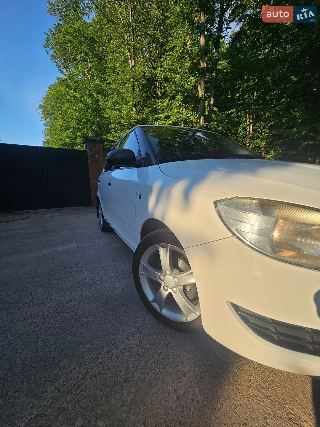 2010 Skoda Fabia - мініатюра 31