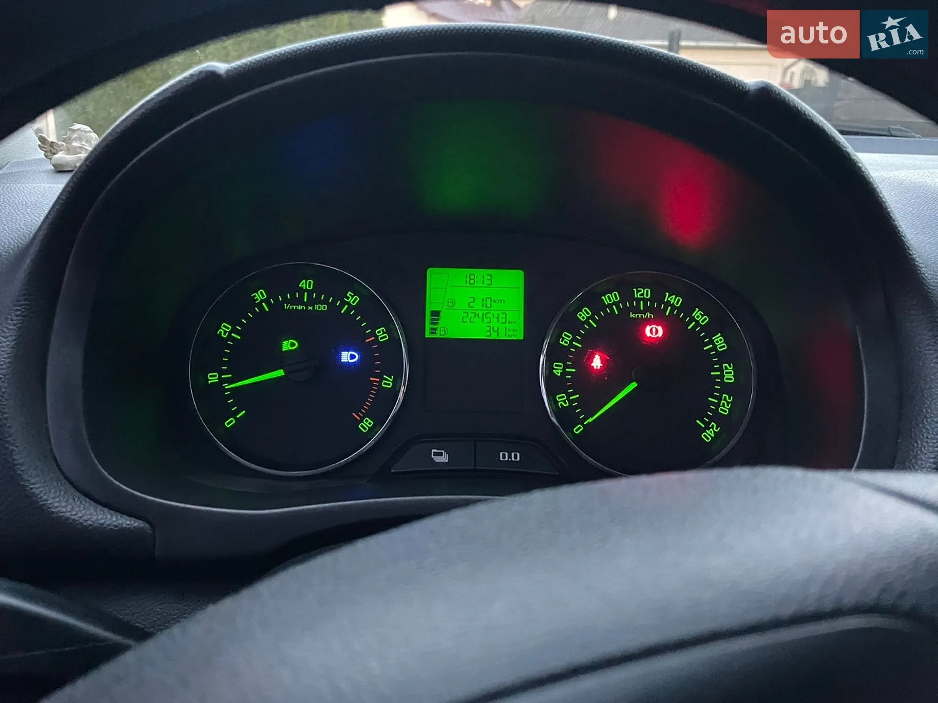 2010 Skoda Fabia - мініатюра 24