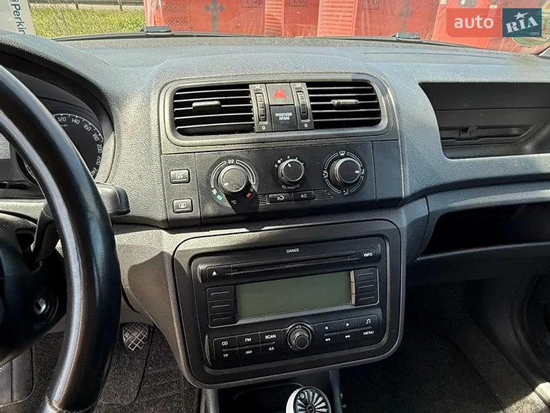 Skoda Fabia 2009 VIN TMBFC65J8A3053874 фото оголошення 6 з 36