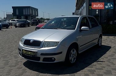 Хэтчбек Skoda Fabia 2006 в Мукачево