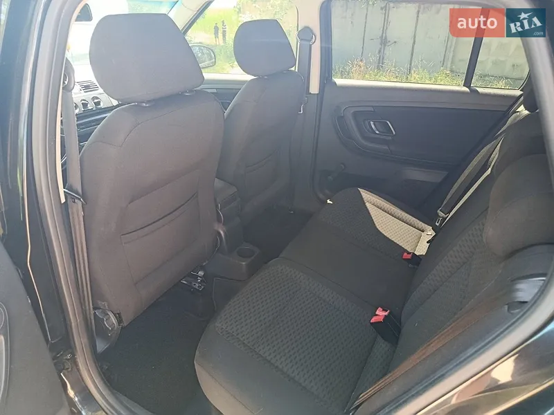 Skoda Fabia 2011 VIN TMBJK25J1B3208207 фото оголошення 13 з 54