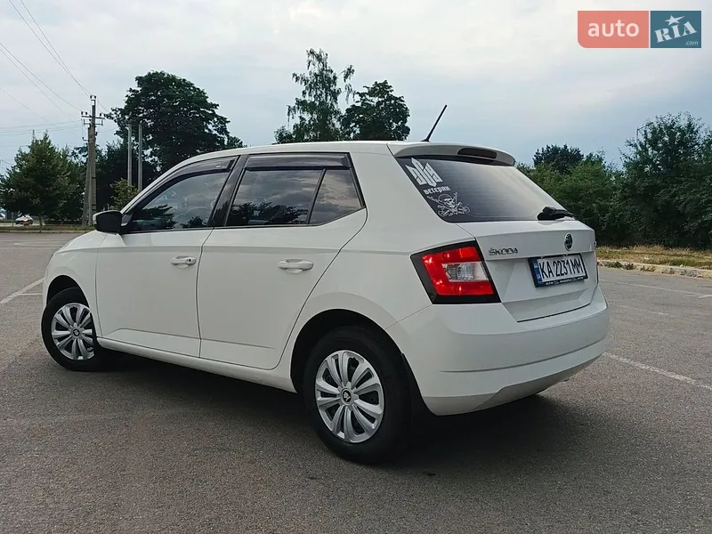 Skoda Fabia 2017 VIN TMBEB2NJ2JB500468 фото оголошення 16 з 75