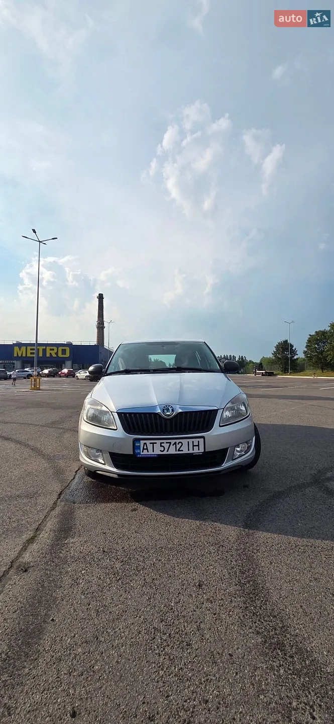 2012 Skoda Fabia - мініатюра 10
