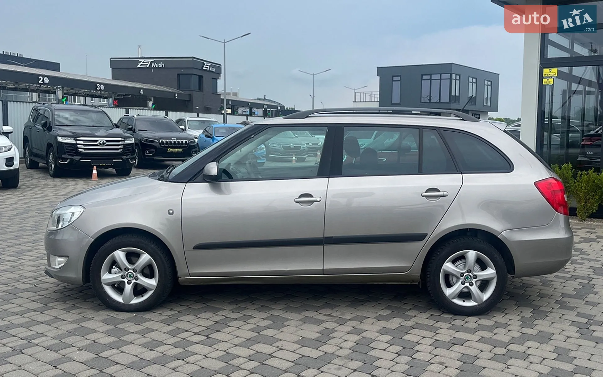 2013 Skoda Fabia - мініатюра 4