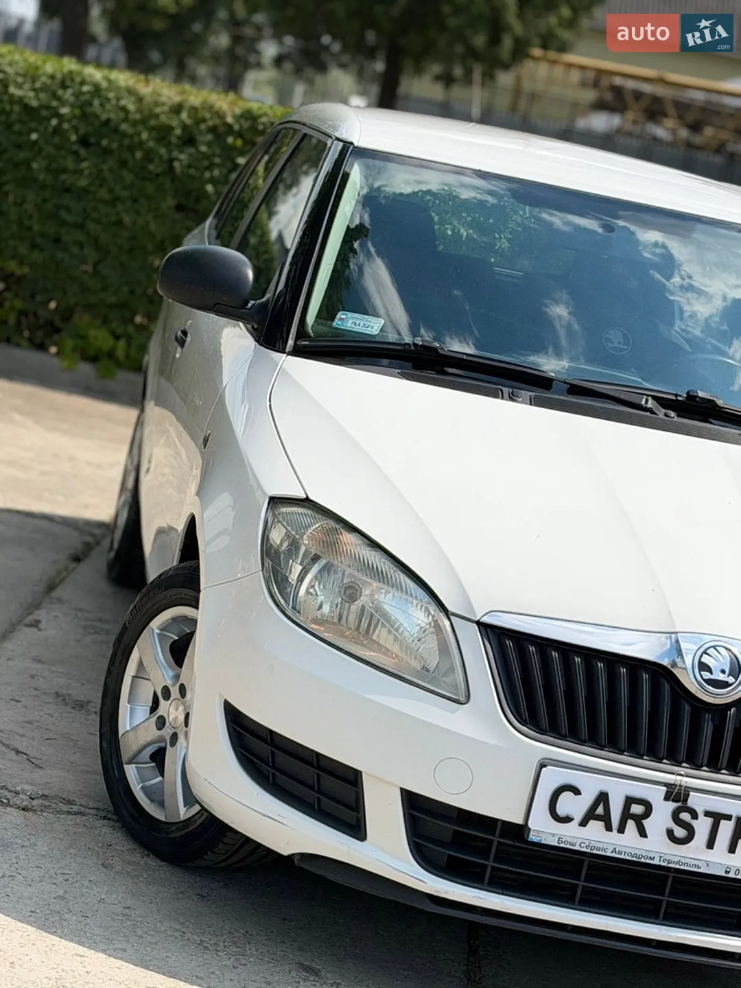 2014 Skoda Fabia - мініатюра 2
