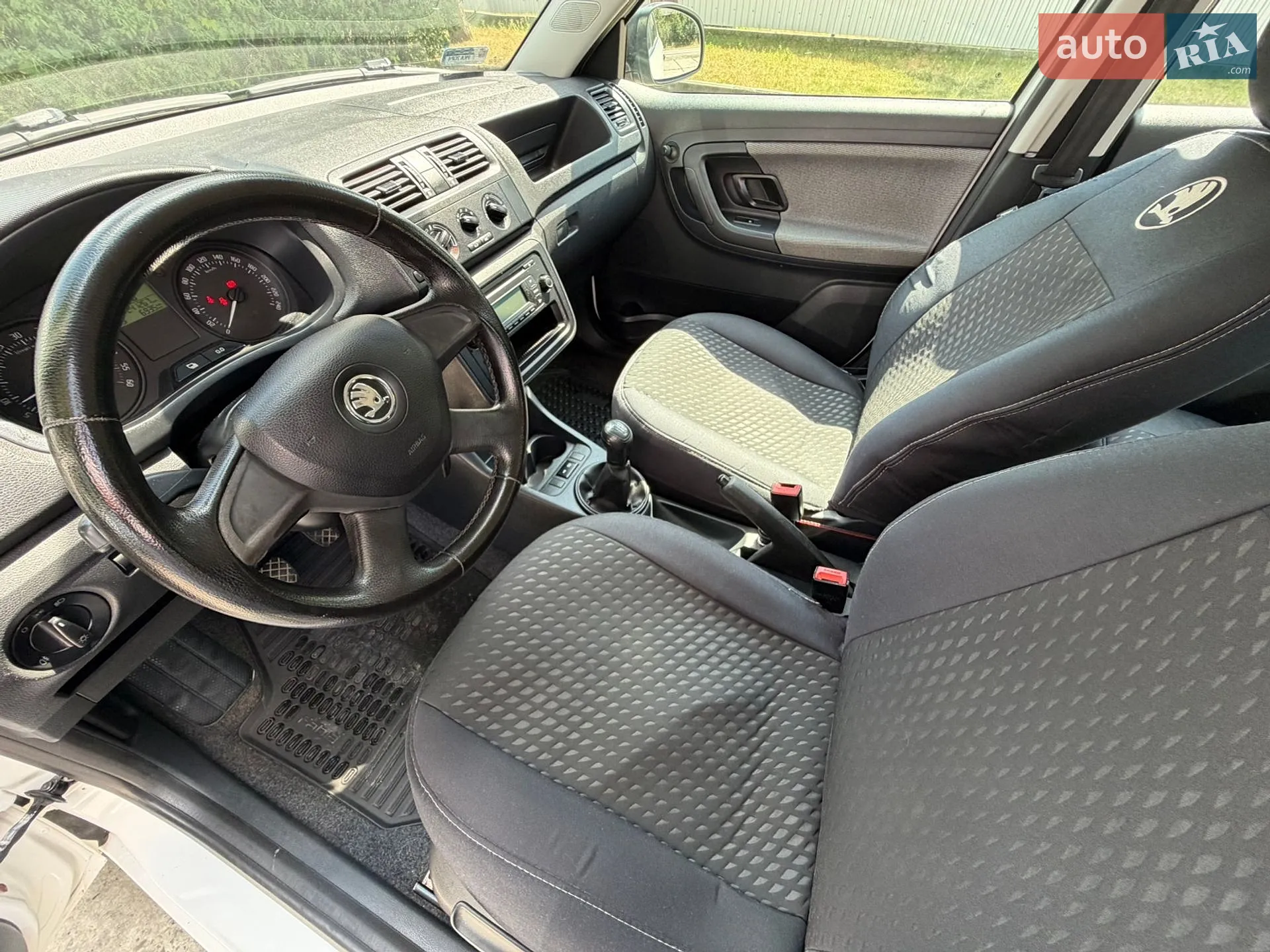 2014 Skoda Fabia - мініатюра 22