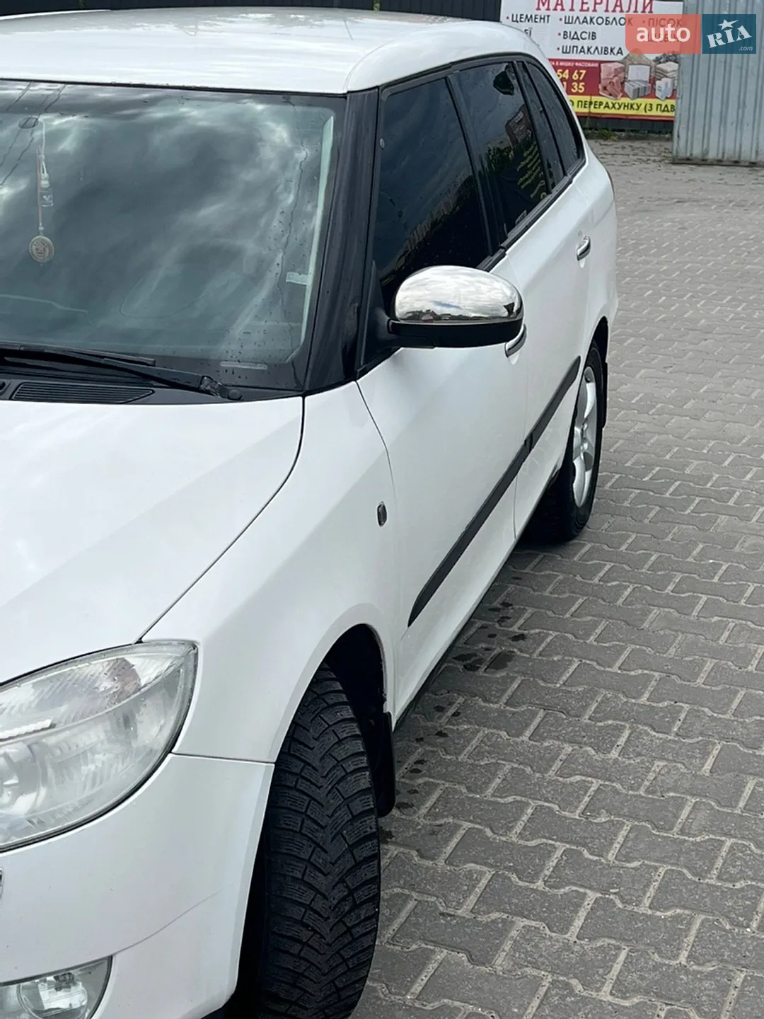 2010 Skoda Fabia - мініатюра 11