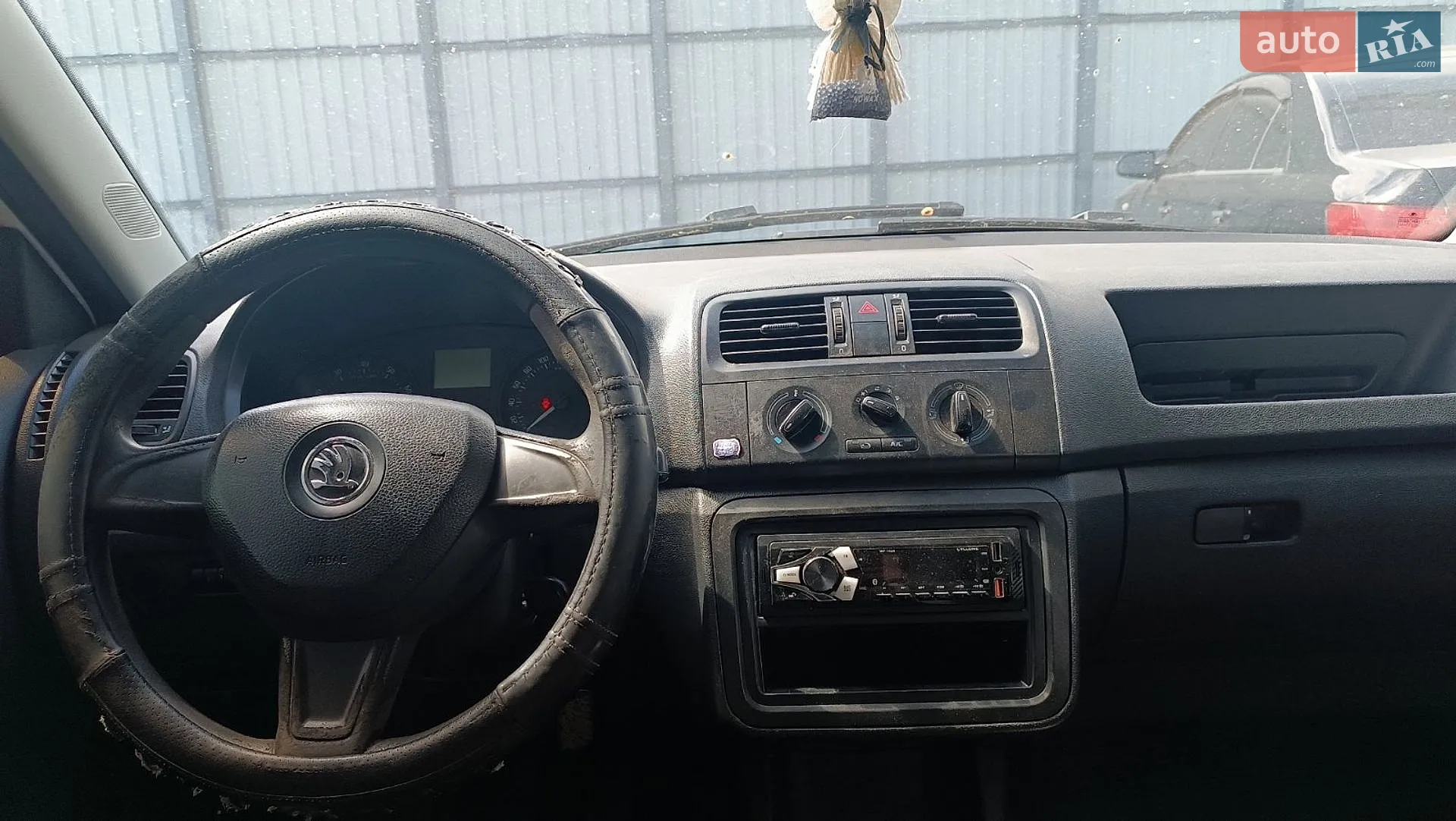 2014 Skoda Fabia - мініатюра 16