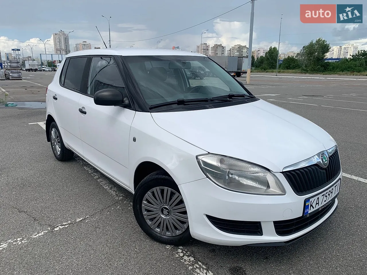 2012 Skoda Fabia - мініатюра 14
