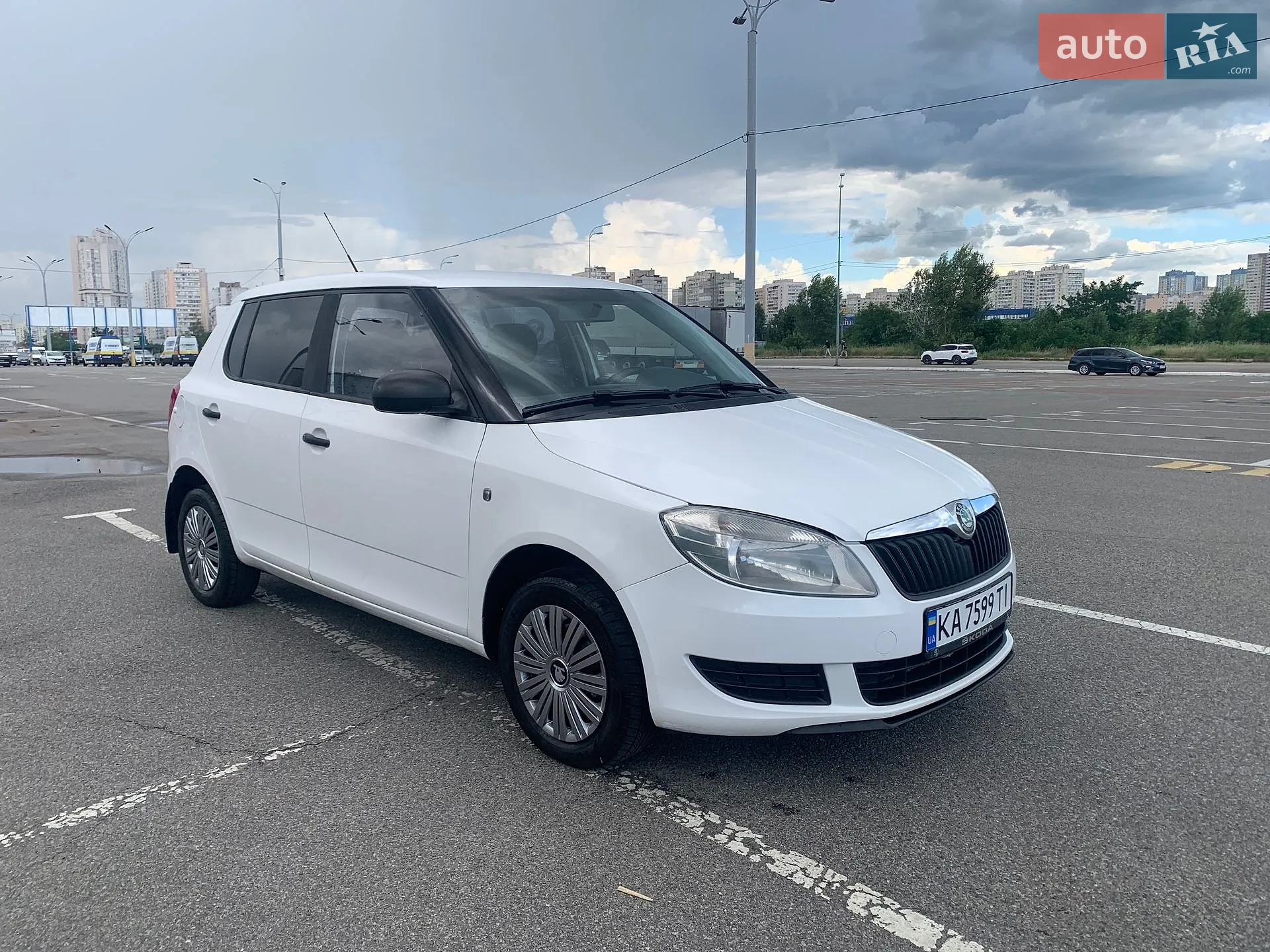 2011 Skoda Fabia - мініатюра 24