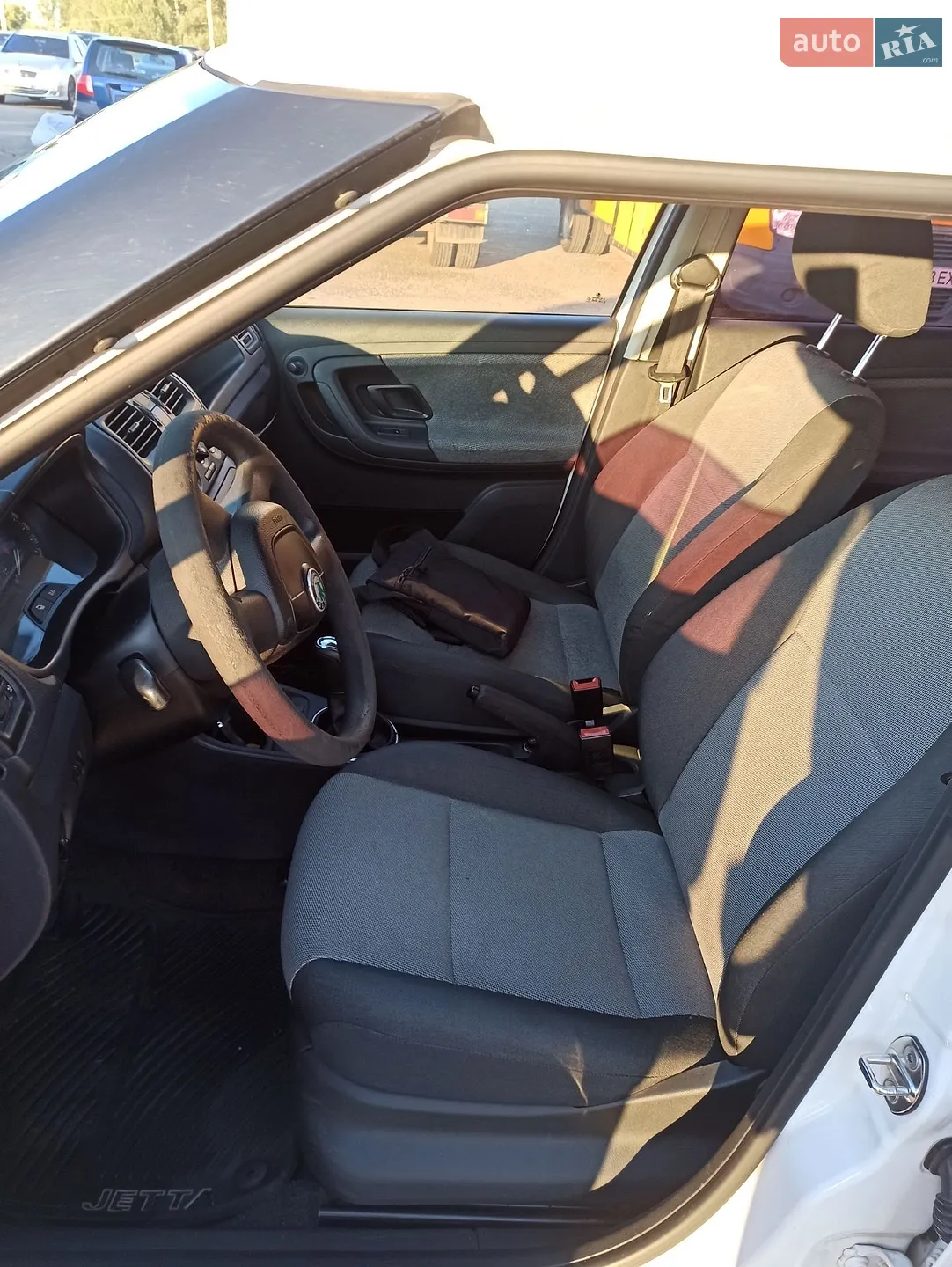 2011 Skoda Fabia - мініатюра 7