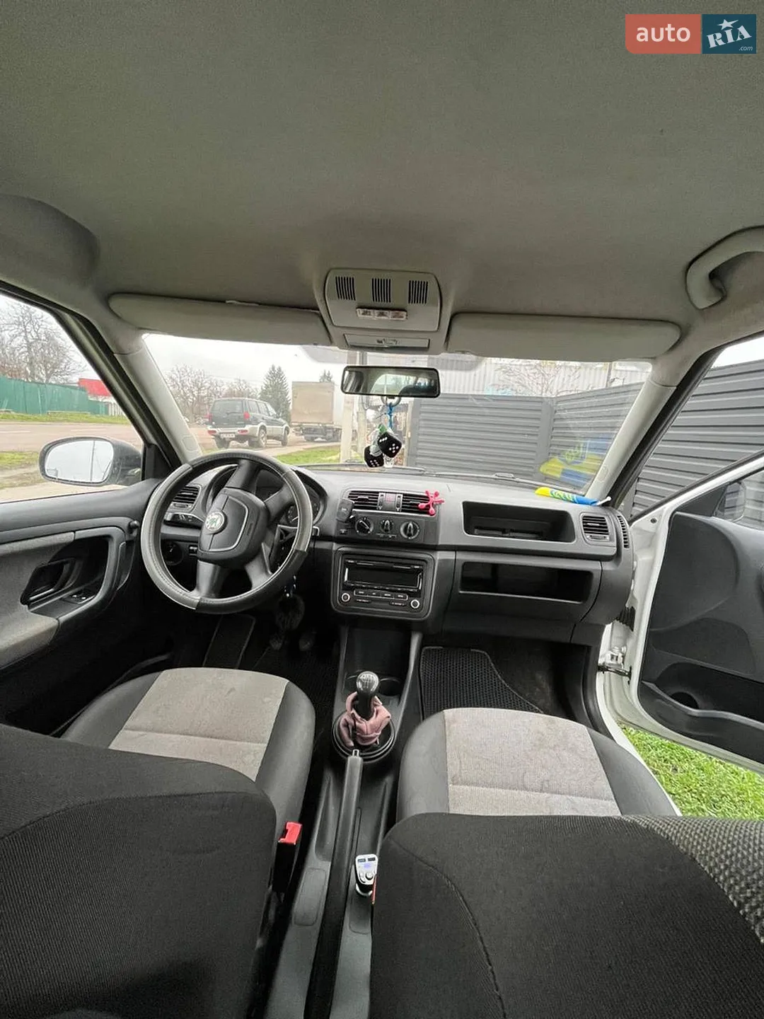 2012 Skoda Fabia - мініатюра 7