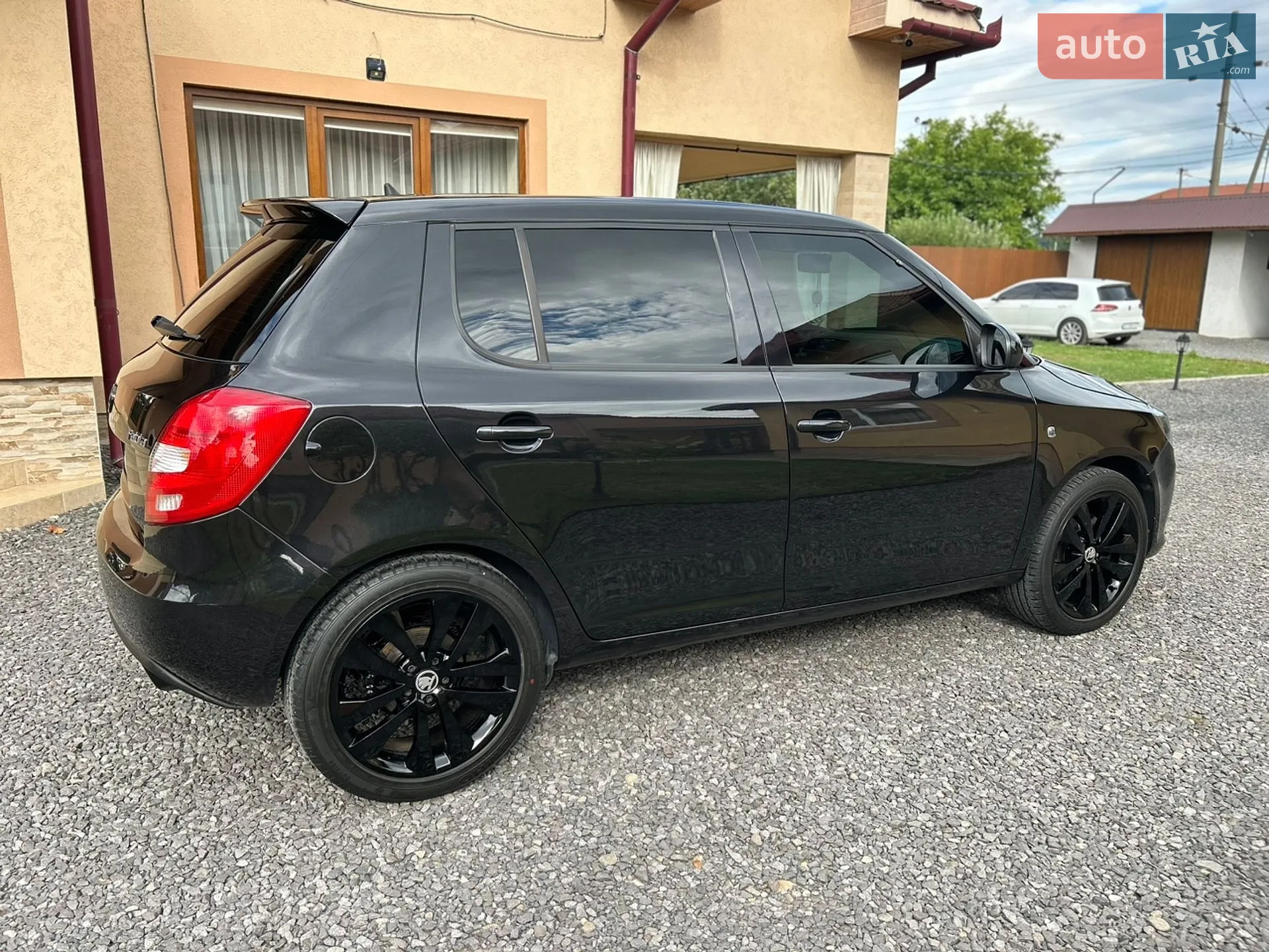 2012 Skoda Fabia - мініатюра 8
