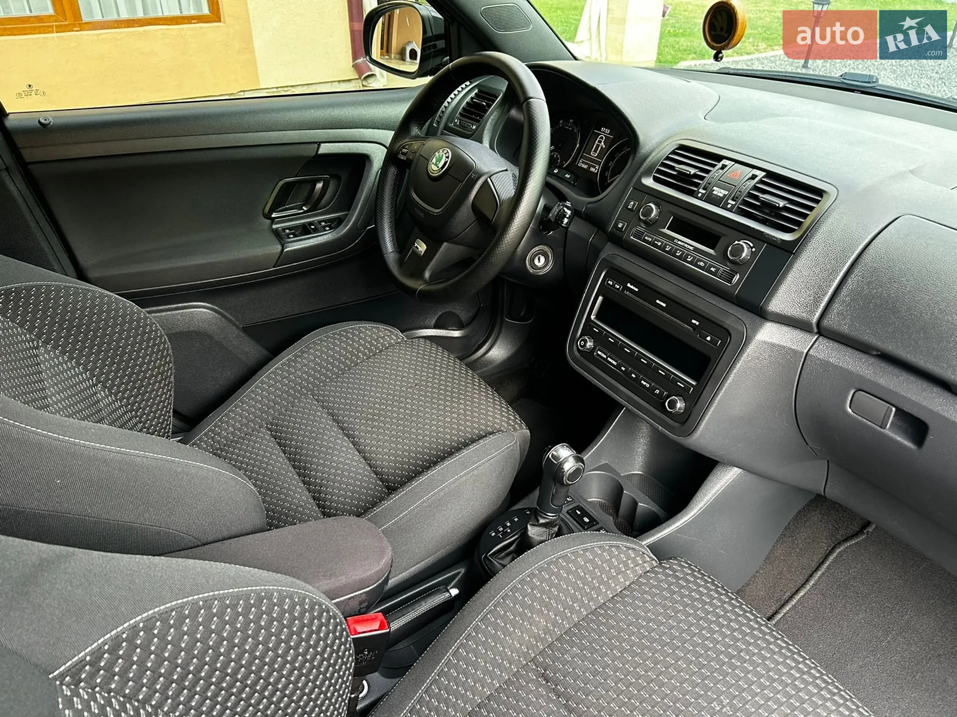 2012 Skoda Fabia - мініатюра 22