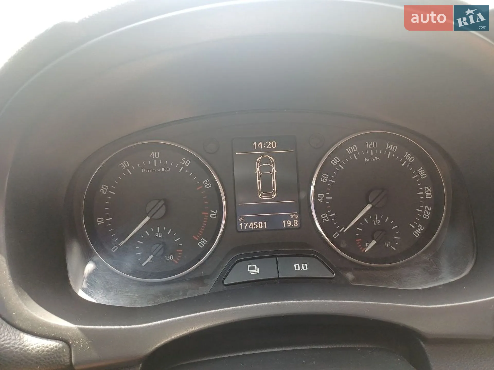 2010 Skoda Fabia - мініатюра 17