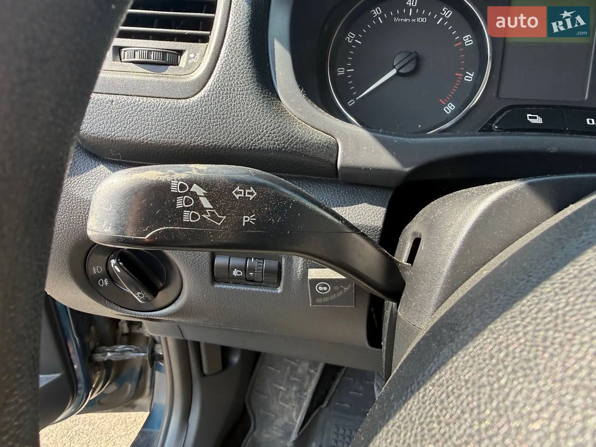 2011 Skoda Fabia - мініатюра 17