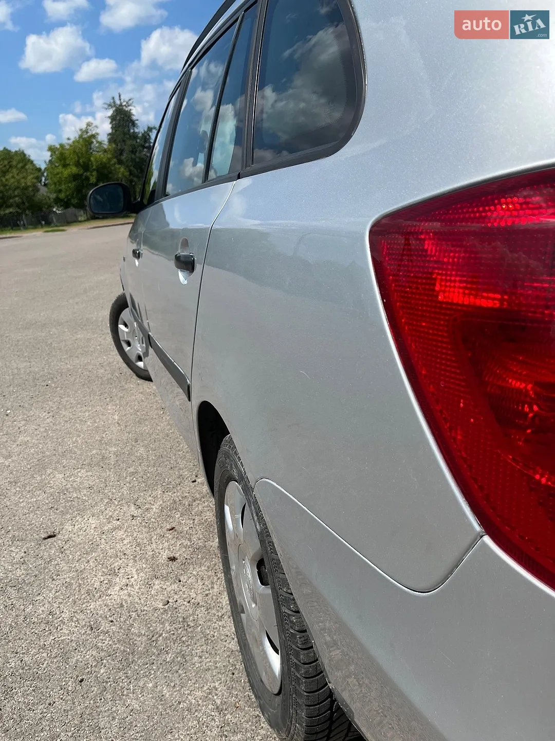 2010 Skoda Fabia - мініатюра 9