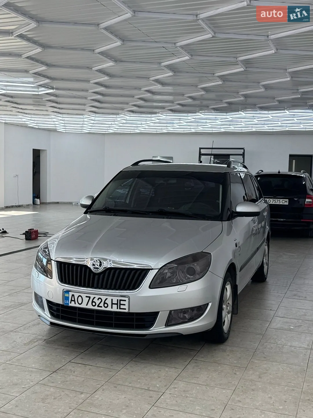 2011 Skoda Fabia - мініатюра 7