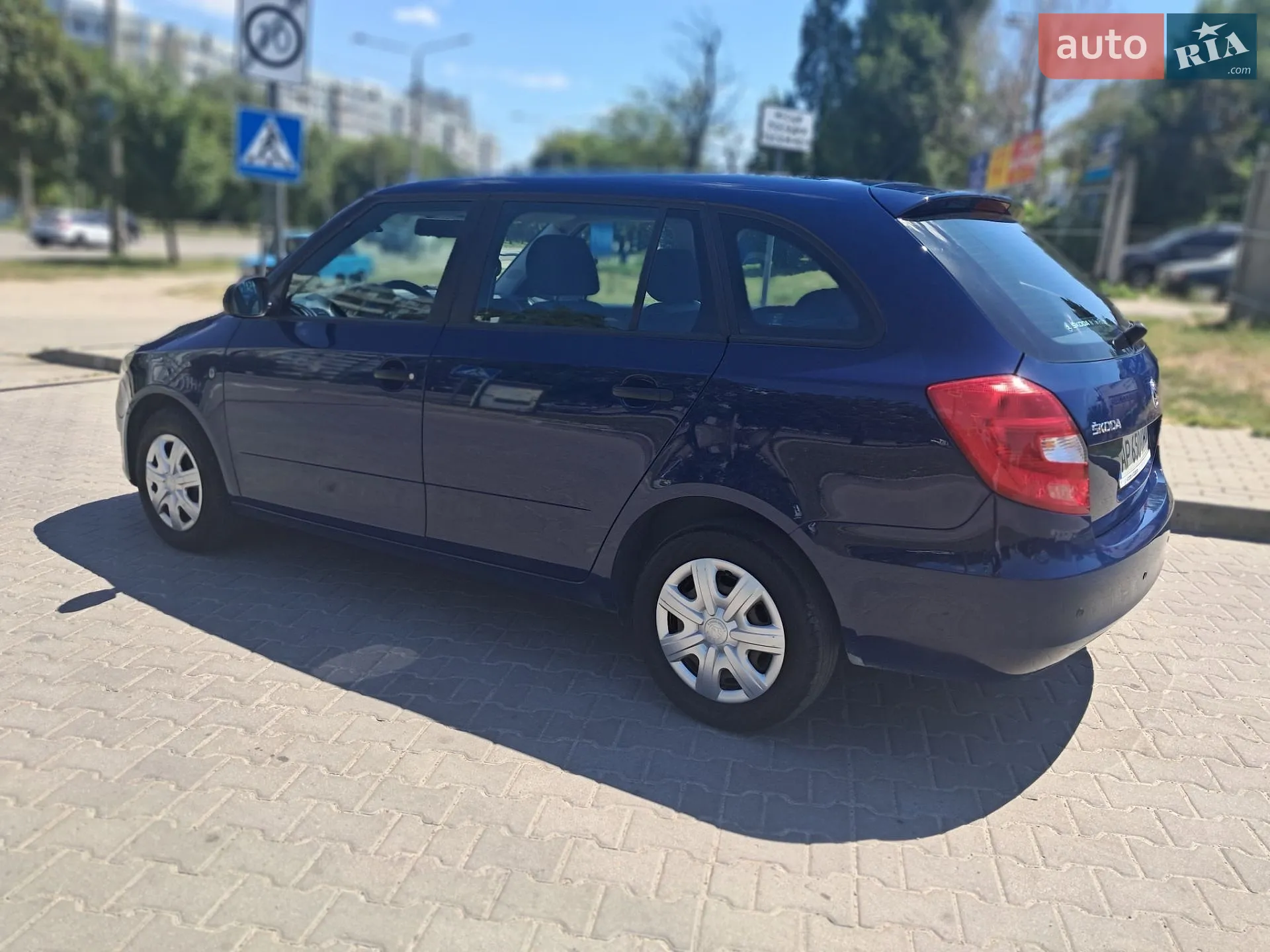 2014 Skoda Fabia - мініатюра 4