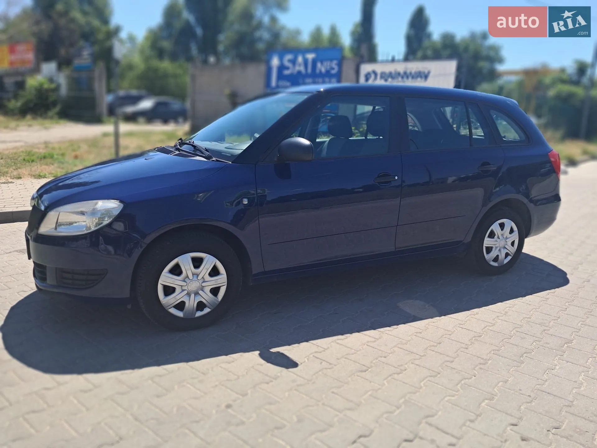 2014 Skoda Fabia - мініатюра 16