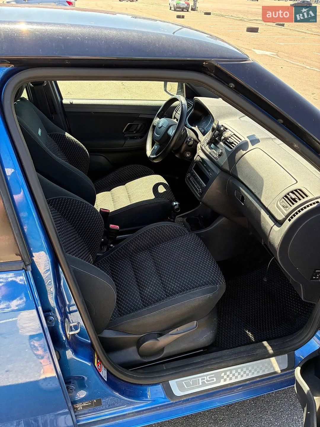 2011 Skoda Fabia - мініатюра 20