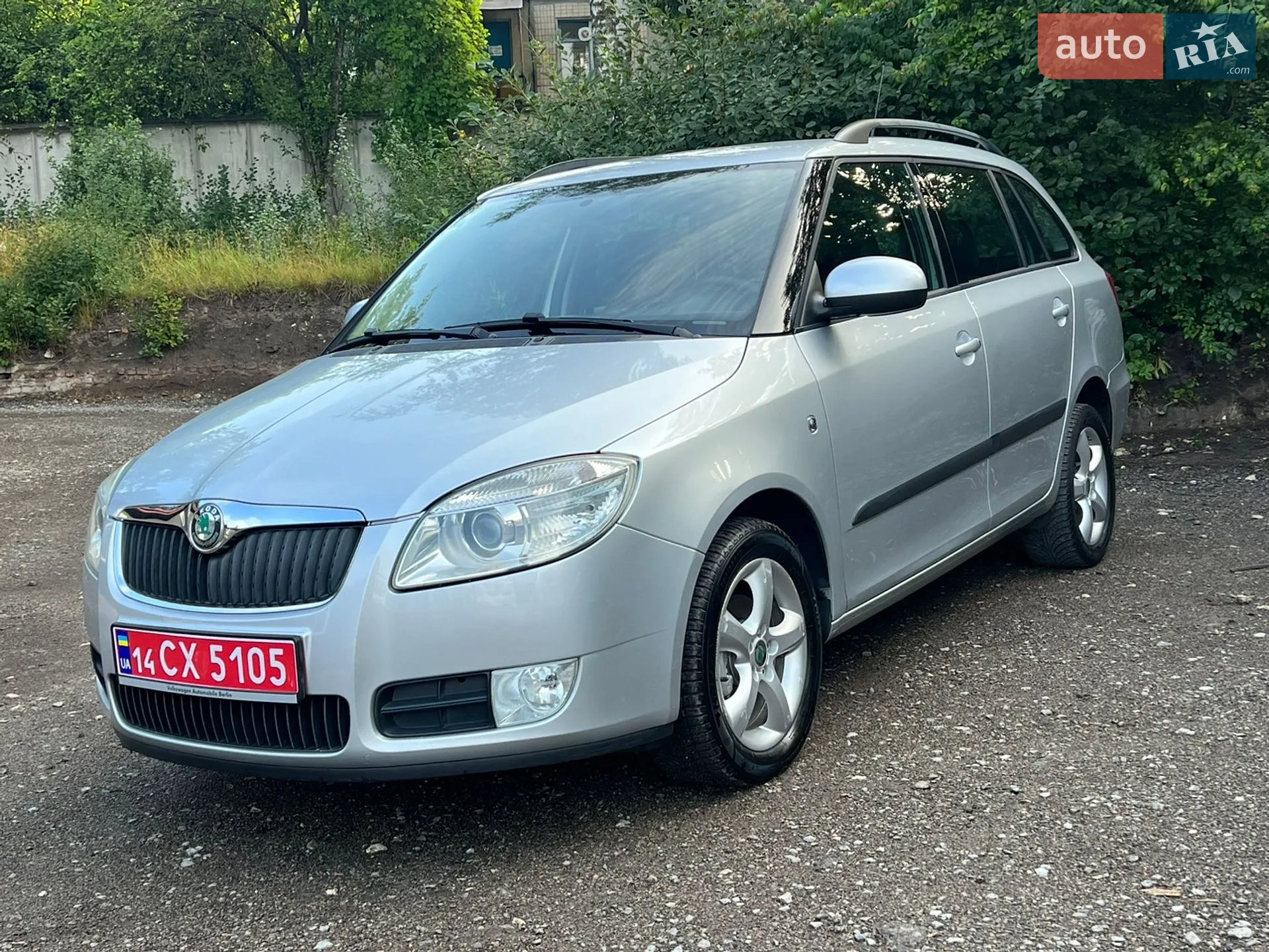 2010 Skoda Fabia - мініатюра 5